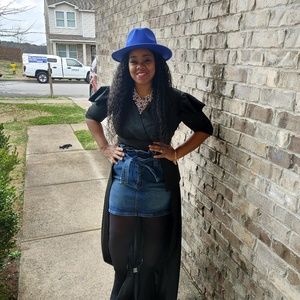 Meet your Posher, Latasha